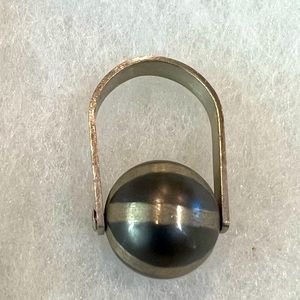 Ball Ring